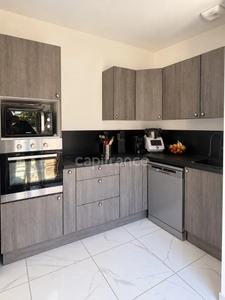 Maison à vendre 5 pièces  (78) - 3 chambres - terrain 429 m²