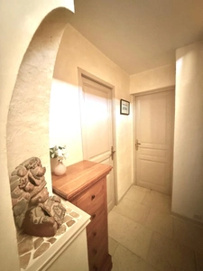 Maison à vendre 6 pièces  (78) - 4 chambres - garage indépendant - jardin - terrasse - dépendance