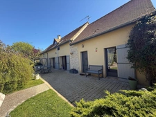 Maison à vendre 6 pièces  (78) - 4 chambres - garage indépendant - jardin - terrasse - dépendance