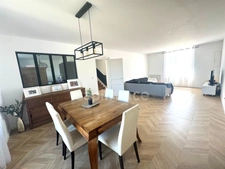 Maison à vendre 8 pièces 191 m² (78) - 6 chambres - jardin - cave 