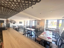 Fonds de commerce à vendre ORGERUS (78) Restaurant 130 m² - logement 105 m² - Terrasse