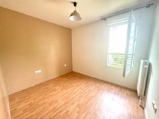 Appartement à vendre 3 pièces 56 m² MANTES LA JOLIE (78) - Balcon - place de parking