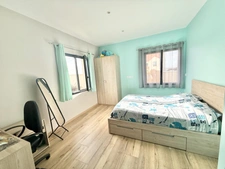 Maison à vendre 7 pièces 193 m² - PERDREAUVILLE (78) - Piscine - garage - plain pied