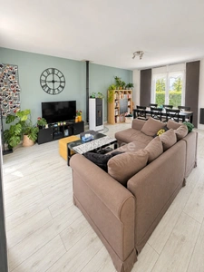 Maison à vendre 5 pièces  (78) - 3 chambres - Jardin  - garage -cabanon