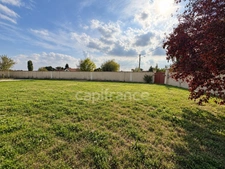 Maison à vendre 7 pièces FAVRIEUX (78) - 5 chambres - cheminée - piscine intérieure - carport