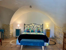 Renovated Character House – Courtyard, Terrace and 4 Bedrooms – Lussan Area ✨