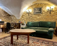 Maison de village en pierre – 101 m² – cœur de Remoulins
