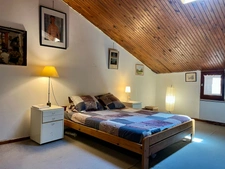 Maison de village en pierre – 101 m² – cœur de Remoulins