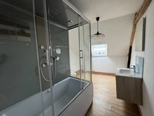Maison individuelle avec fort potentiel – Cadre calme et verdoyant