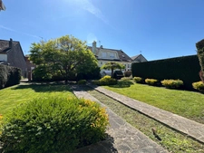 🏡 Élégante maison semi-individuelle – Centre-ville de Fourmies – 159 m² – Jardin arboré – Garage 45 m²