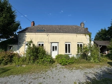 Maison individuelle avec fort potentiel – Cadre calme et verdoyant