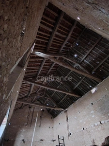 Jolie Grange 120m2, ses dépendances , le tout sur un Magnifique terrain arboré de 2000M2