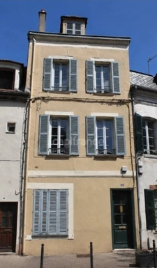 Immeuble à vendre JOIGNY (89)