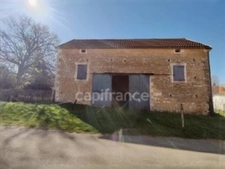 Jolie Grange 120m2, ses dépendances , le tout sur un Magnifique terrain arboré de 2000M2