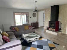 Maison à vendre 5 chambres BUSSAC SUR CHARENTE (17)