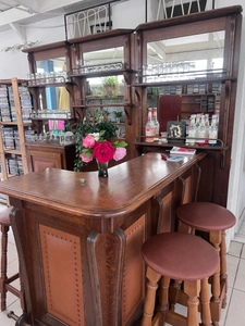 Maison à vendre 6 pièces SAINTES (17) et un appartement