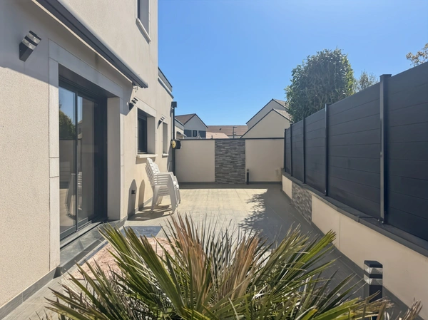 Maison 7 pièces SAINT JULIEN (21)