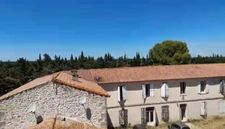 ENSEMBLE IMMOBILIER DE CARACTÈRE – INVESTISSEMENT LOCATIF – VENTE EN BLOC IMMEUBLE DE RAPPORT BELLEGARDE (30)