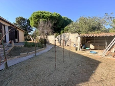 MAISON INDIVIDUELLE – TERRAIN DE 607 M² – GARAGES – PISCINABLE – POSSIBILITÉS D’AGRANDISSEMENT ET DE SURÉLÉVATIONPEROLS (34)