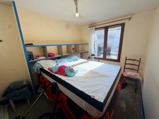 MAISON INDIVIDUELLE – TERRAIN DE 607 M² – GARAGES – PISCINABLE – POSSIBILITÉS D’AGRANDISSEMENT ET DE SURÉLÉVATIONPEROLS (34)