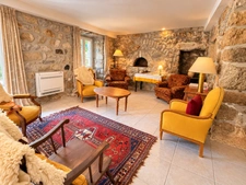 Maison ARDÈCHE – Au cœur des montagnes ardéchoises, maison de caractère de 191 m² dans un écrin de nature - 5 chambres – Garage & combles