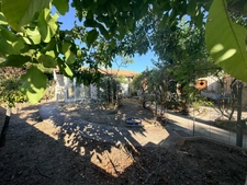 MAISON INDIVIDUELLE – TERRAIN DE 607 M² – GARAGES – PISCINABLE – POSSIBILITÉS D’AGRANDISSEMENT ET DE SURÉLÉVATIONPEROLS (34)