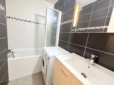 Appartement T2 rénové avec loggia – au calme et sans vis-à-vis Carnon (34)