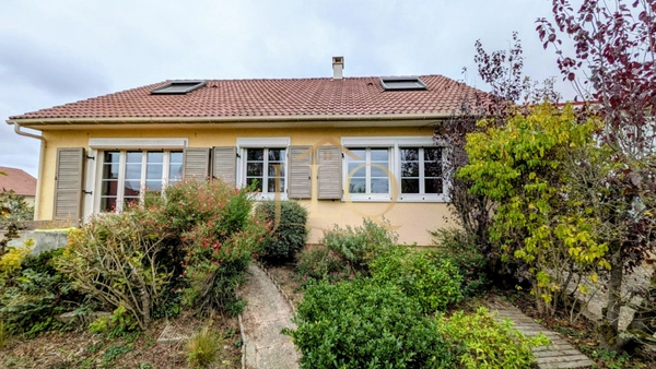 Salvélia - Maison familiale d'environ 105 m², 4 chambres, 564 m² de terrain, GAS (28)