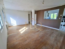 Chapitre Deux - Maison de plain pied de 91m² - 5 pièces - 3 chambres - 365m² de terrain