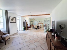 Villa Alleni - Ancien presbytère de 180m², 5 chambres, terrain paysagé de 1 800m² - Allainville (78)