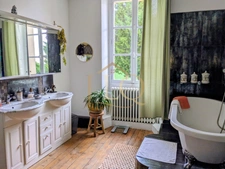 Villa Alleni - Ancien presbytère de 180m², 5 chambres, terrain paysagé de 1 800m² - Allainville (78)
