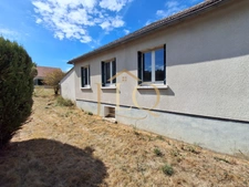 Le Petit Verger - Maison de plain pied de 91m² - 5 pièces - 3 chambres - 365m² de terrain