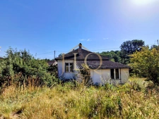 Chapitre Deux - Maison de plain pied de 91m² - 5 pièces - 3 chambres - 365m² de terrain