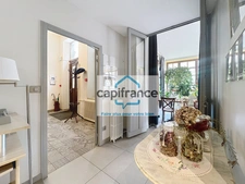  A vendre VALGELON-LA ROCHETTE (73) Murs 406 m² + sous sol, sur parcelle de 1 053m²