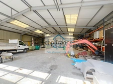 Local artisanal à louer MONTMELIAN (73) - 1 132 m² avec cour et parking