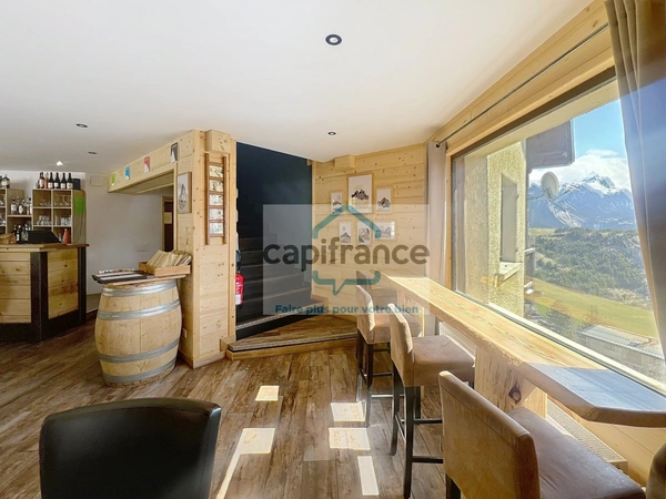 Fonds de commerce à vendre restaurant Aussois - 70 couverts + terrasse 120 couverts.
