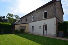 A vendre : Maison de caractère 112 m² à Serquigny – 4 ch, jardin clos sans vis-à-vis et Gare à pied (Paris 1h25)