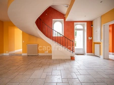 Exceptional 270 m² (2,900 sq ft) residence with 6 bedrooms, in the heart of the city center, close to the train station