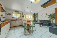 À 5MN du Parc Monod et de l'Université, Maison de caractère, garage, jardin et 2 studios indépendants 