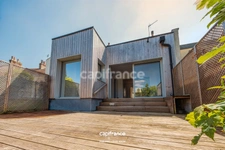 Une maison pleine de caractère, facile à vivre, idéale pour celles et ceux qui souhaitent profiter d’une vraie qualité de vie au Mans.