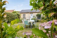 À 5MN du Parc Monod et de l'Université, Maison de caractère, garage, jardin et 2 studios indépendants 