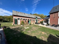 Magnifique corps de ferme entièrement rénové à Tupigny (02120)