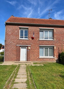 Maison semi-mitoyenne située a Busigny 