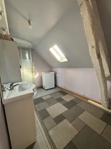 jolie maison située a  BUSIGNY 59137