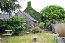 A vendre  belle Batisse a valoriser 7 pièces  Loire Layon Aubance (49)