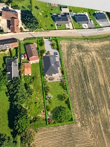 TERRAIN 1 006 M² – BORNÉ – VIABILISÉ POUR LA VENTE – CUTS (60)