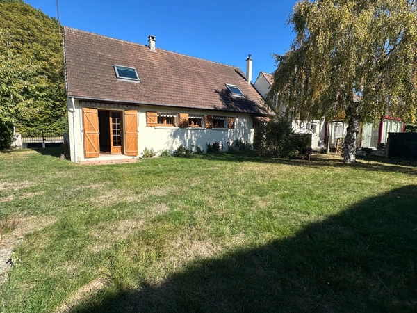 Choisy-au-Bac – Maison familiale 119 m² – Jardin – Garage – Jusqu’à 4 chambres