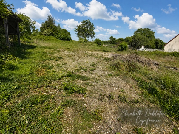 TERRAIN À BÂTIR – 1 680 m² – ABBECOURT - Borné et viabilisé