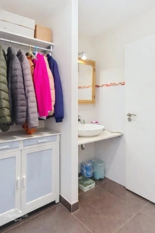 Maison à vendre 7 pièces CHAVANNES SUR SURAN (01)