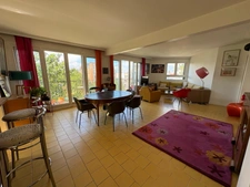 Paris 18e – Ordener / Marcadet – 6ème étage avec ascenseur, balcon-terrasse et vue dégagée